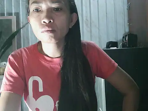 Snapshot of pinayhotii chatting on 11/03/25, 07:37 pinayhotii online show from 11/03/25, 07:37