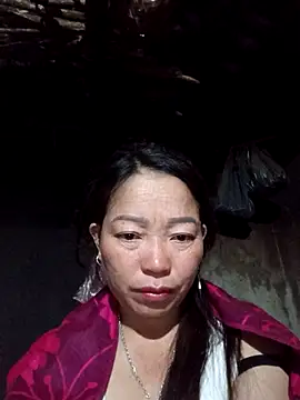 Snapshot of _Helala_ chatting on 11/04/25, 11:15 Helala online show from 11/04/25, 11:15