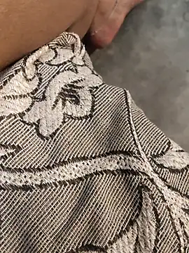 Snapshot of Hot_modal chatting on 10/29/25, 04:20 Hot modal online show from 10/29/25, 04:20