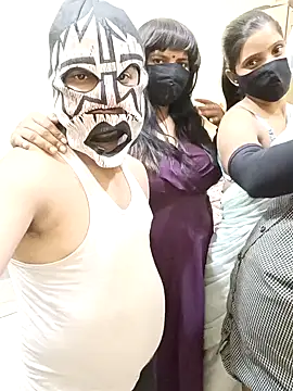 Snapshot of Hot_modal chatting on 11/23/25, 04:51 Hot modal online show from 11/23/25, 04:51