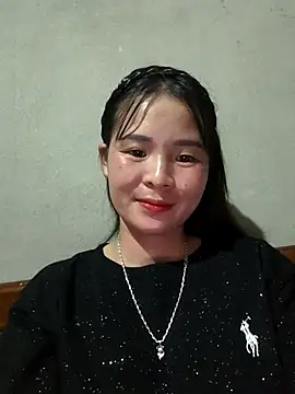 Snapshot of Samdangg chatting on 10/05/25, 02:15 Samdangg online show from 10/05/25, 02:15