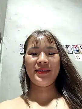 Snapshot of Samdangg chatting on 10/29/25, 09:27 Samdangg online show from 10/29/25, 09:27