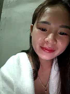 Snapshot of Samdangg chatting on 11/28/25, 10:56 Samdangg online show from 11/28/25, 10:56