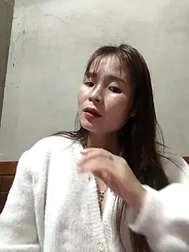 Snapshot of Samdangg chatting on 12/16/25, 02:11 Samdangg online show from 12/16/25, 02:11