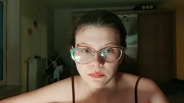 LaVostraDorothy online show from 06/09/26, 07:25