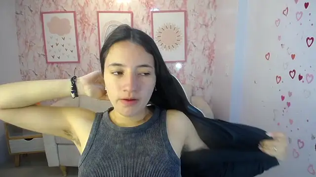 Snapshot of Kylie_ch1 chatting on 09/17/25, 10:50 Kylie ch1 online show from 09/17/25, 10:50