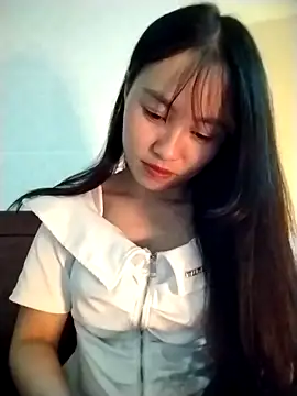   Sasulq   online show from 10/06/25, 08:01