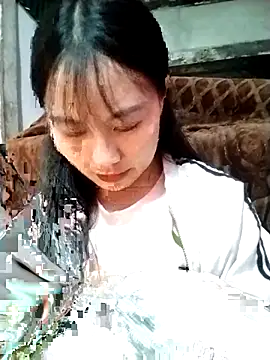   Sasulq   online show from 11/18/25, 01:11