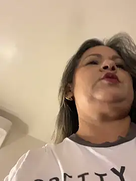 Lucy Milf 474 online show from 02/04/26, 12:11