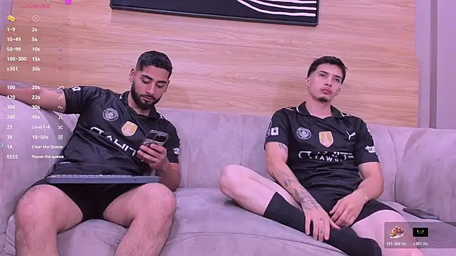 mike friends online show from 06/03/26, 01:41