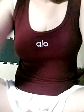 Surrilove online show from 09/24/25, 04:10