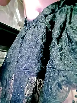 Surrilove online show from 03/28/26, 02:49