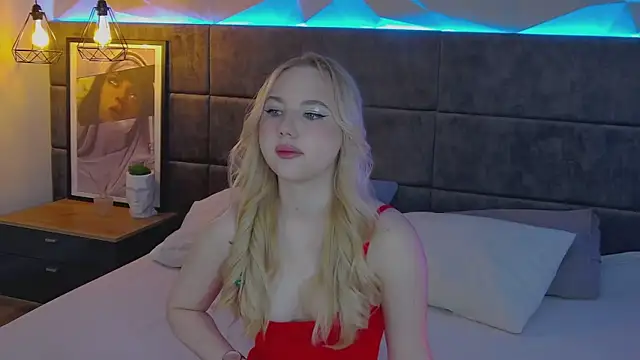 Sky Cutie online show from 04/16/26, 04:24