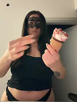 0gece0 online show from 03/22/26, 06:22