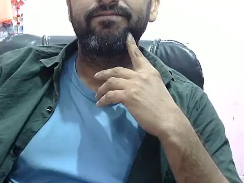 Snapshot of kumarseey00 chatting on 11/17/25, 05:24 kumarseey00 online show from 11/17/25, 05:24