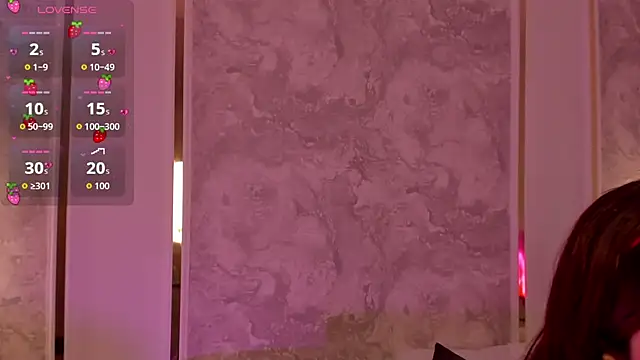 doll eyees  online show from 11/06/25, 02:12