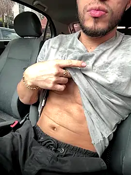 Thiago Hill online show from 09/18/25, 07:16