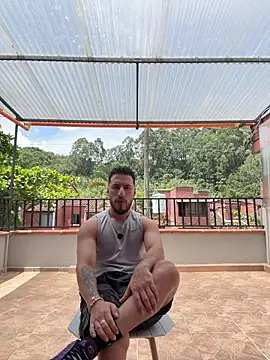 Thiago Hill online show from 03/28/26, 06:07