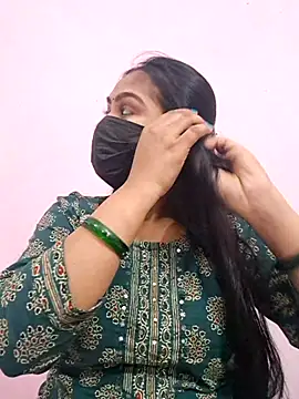 Snapshot of anjalibb chatting on 10/31/25, 10:27 anjalibb online show from 10/31/25, 10:27