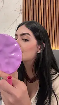 AliceRitter online show from 04/02/26, 11:02