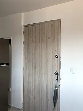 Lu090  online show from 11/22/25, 04:50