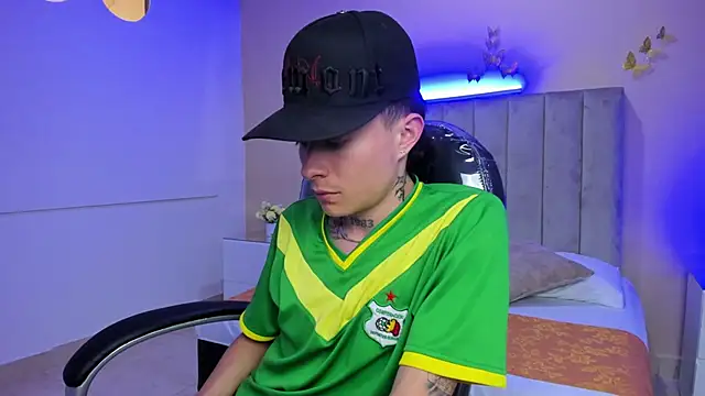 Nascary Fox online show from 02/12/26, 07:20