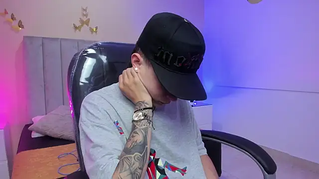 Nascary Fox online show from 03/23/26, 12:09