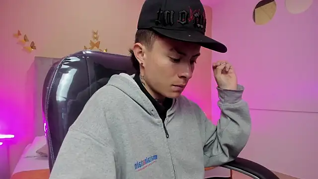 Nascary Fox online show from 03/25/26, 12:55