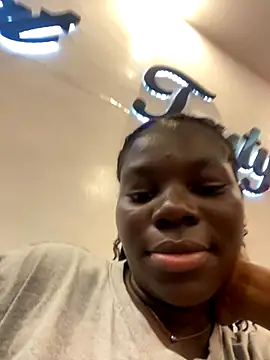 Snapshot of CBonita chatting on 09/12/25, 05:57 CBonita online show from 09/12/25, 05:57