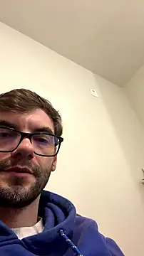 Snapshot of Leonsouzaof chatting on 07/18/26, 11:52 Leonsouzaof online show from 07/18/26, 11:52