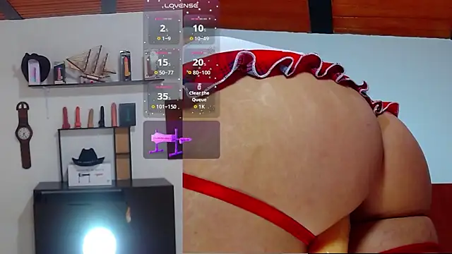 keily  funny online show from 09/24/25, 06:11