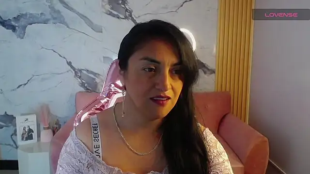 tamara ch1 online show from 09/28/25, 12:10