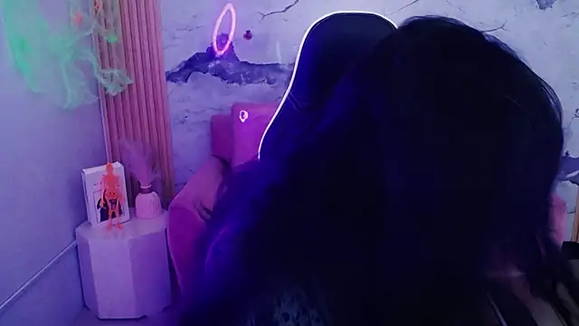 tamara ch1 online show from 10/17/25, 10:45