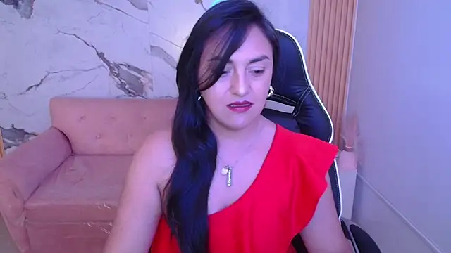 tamara ch1 online show from 12/18/25, 03:45