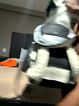 Snapshot of Vikehim chatting on 11/12/25, 07:09 Vikehim online show from 11/12/25, 07:09