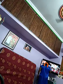 bakyasree143 online show from 11/03/25, 12:39