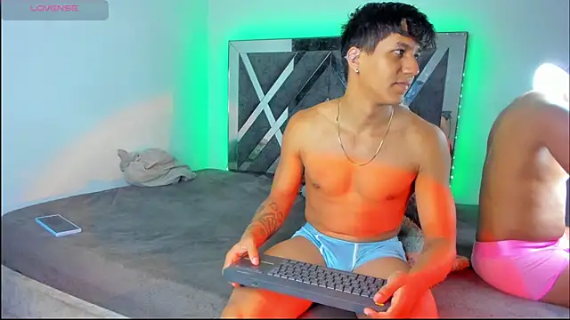 Robertmiller21 online show from 04/08/26, 12:43