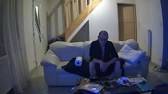 fabDu59 online show from 10/29/25, 08:32