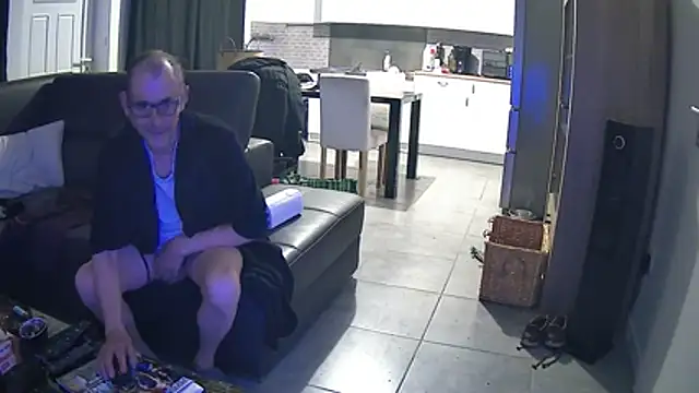 fabDu59 online show from 04/23/26, 07:27