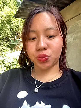 maianhcute online show from 10/30/25, 03:19