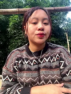 maianhcute online show from 12/21/25, 01:02