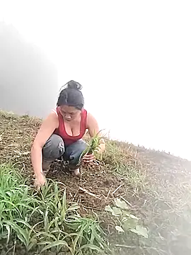 venu00 online show from 04/18/26, 02:15