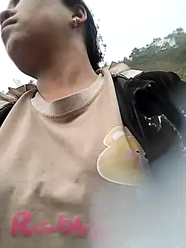 venu00 online show from 04/21/26, 01:29