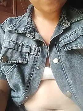 venu00 online show from 07/05/26, 04:19
