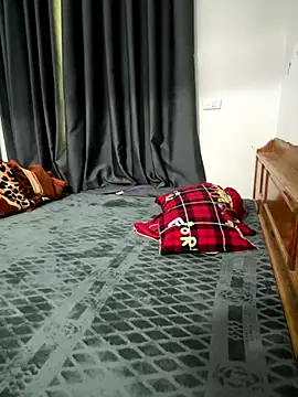 Minky69 online show from 11/29/25, 05:32