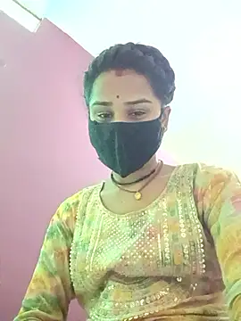 Snapshot of Radhika_Lovely chatting on 05/27/26, 08:33 Radhika Lovely online show from 05/27/26, 08:33