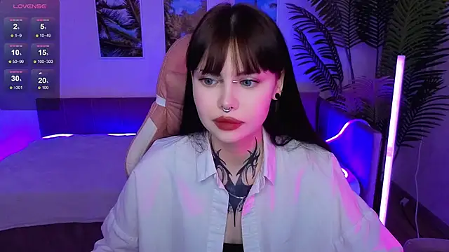 Morana Batt online show from 10/17/25, 01:42