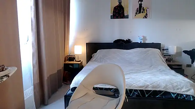VivianCoke online show from 06/07/26, 06:33