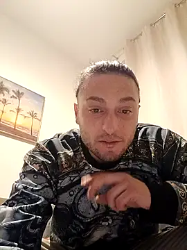 Snapshot of Woodern chatting on 12/03/25, 09:02 Woodern online show from 12/03/25, 09:02