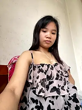 Ngoc-bbi online show from 10/20/25, 05:30